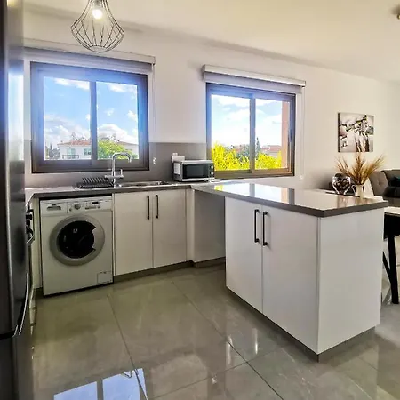 Daire Phaedrus Living City View Luxury Flat Georgos 203