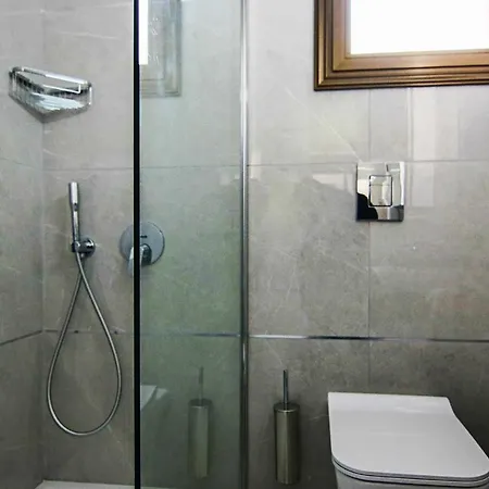 Phaedrus Living City View Luxury Flat Georgos 203 Апартаменты Пафос
