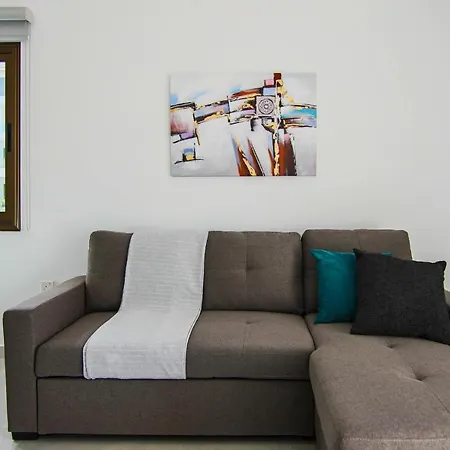 Апартаменты Phaedrus Living City View Luxury Flat Georgos 203 *